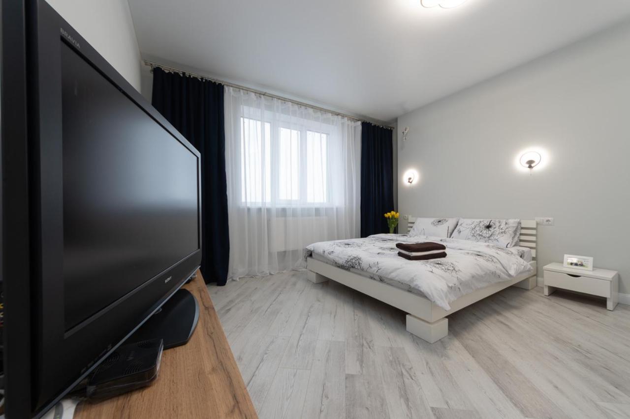 Красивая 1 Комнатная Квартира С Балконом На Теремках 252 Kiev Ngoại thất bức ảnh